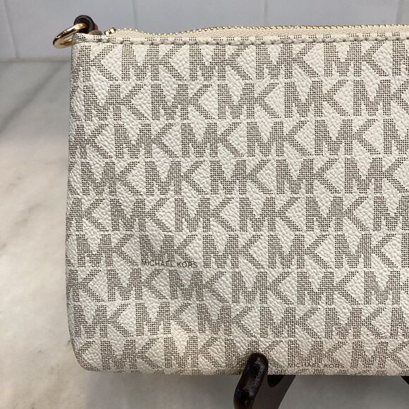 Michael Kors Saffiano Leather Signature Logo Mini Bag - Picture 7 of 16